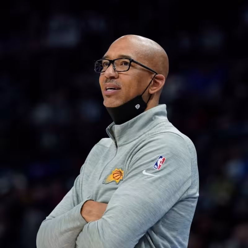 Monty Williams, entrenador de Phoenix Suns.