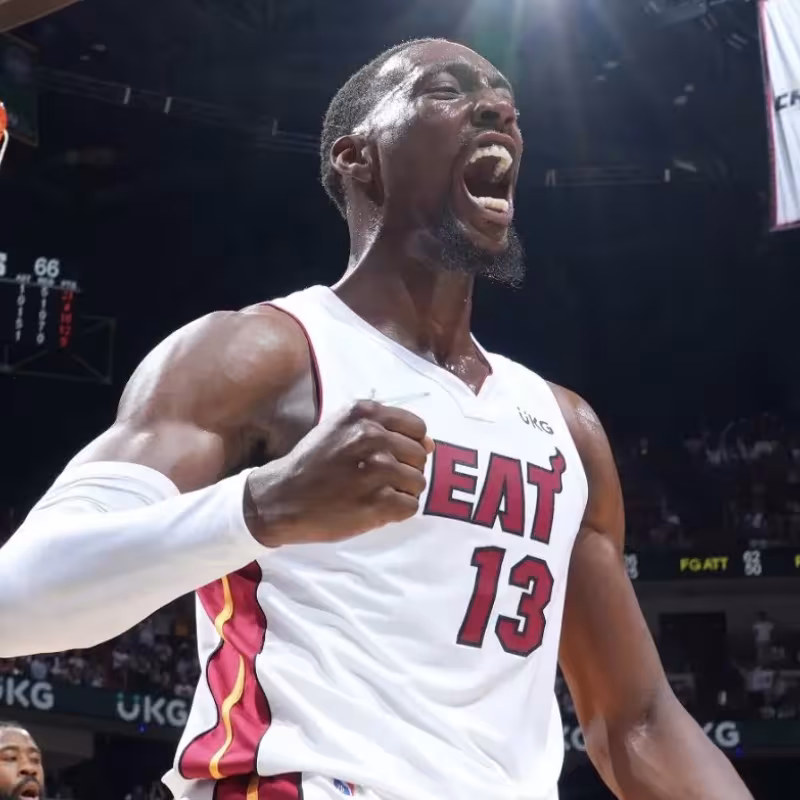 Bam Adebayo, jugador de Miami Heat.