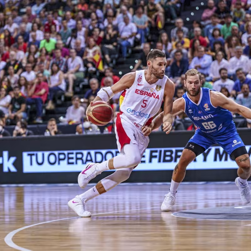 España le gana a Islandia 87-57