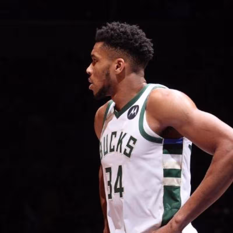 Giannis Antetokounmpo, estrella de Milwaukee Bucks. 