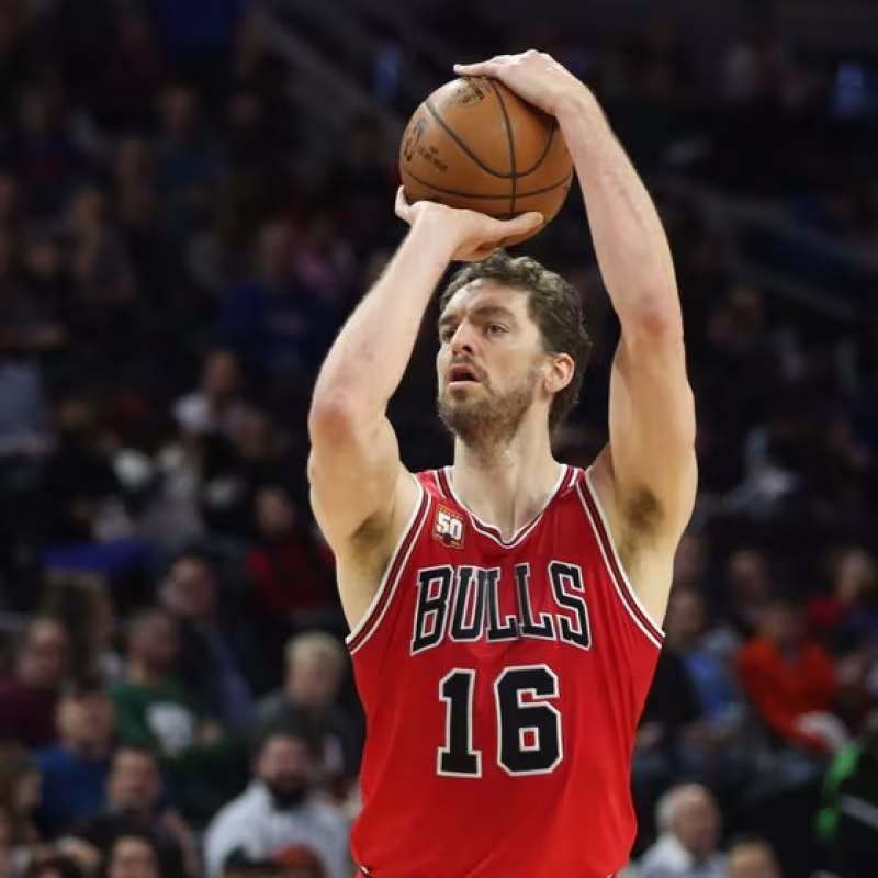 Pau Gasol, con la camiseta de Chicago Bulls.