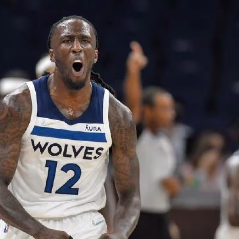 Taurean Prince, con la camiseta de Minnesota Timberwolves. 