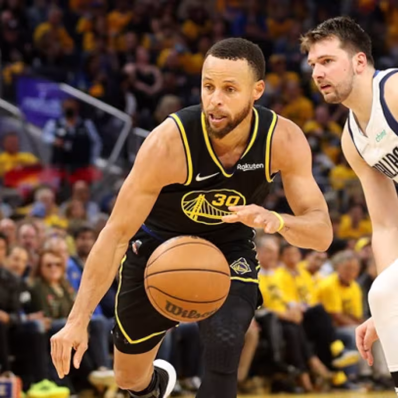 El training camp de la NBA comenzará el 30 de septiembre.