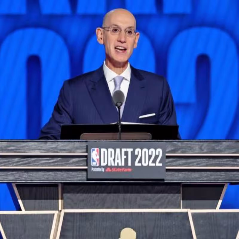 Adam Silver, en la ceremonia del draft 2022