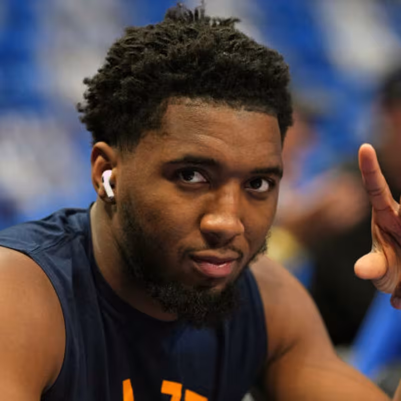Donovan Mitchell ficha por los Cleveland Cavaliers