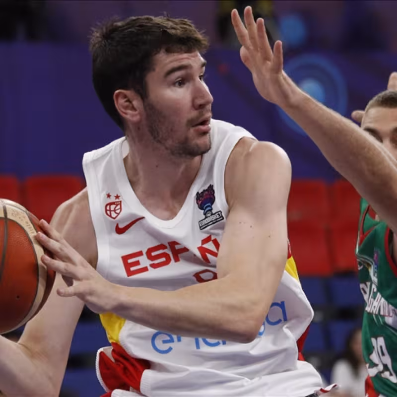 España empieza bien el Eurobasket 2022