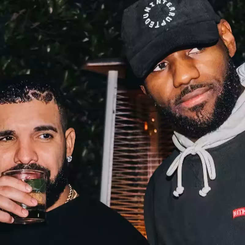 Gran multa para LeBron James y su colega Drake.