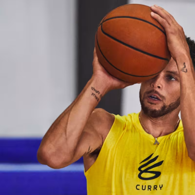 Stephen Curry, la imagen mundial de Ander Armour.