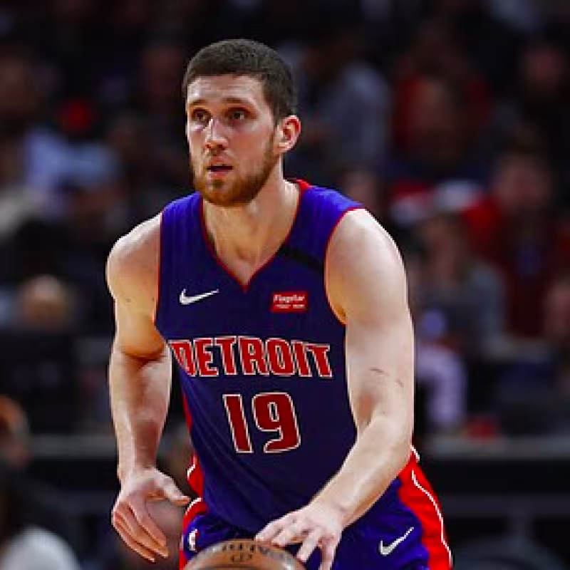 Mercado NBA: Svi Mykhailiuk, nuevo jugador de New York Knicks. 
