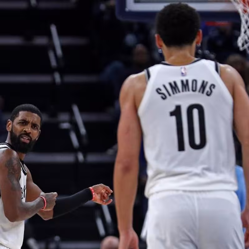 Kyrie Irving y Ben Simmons