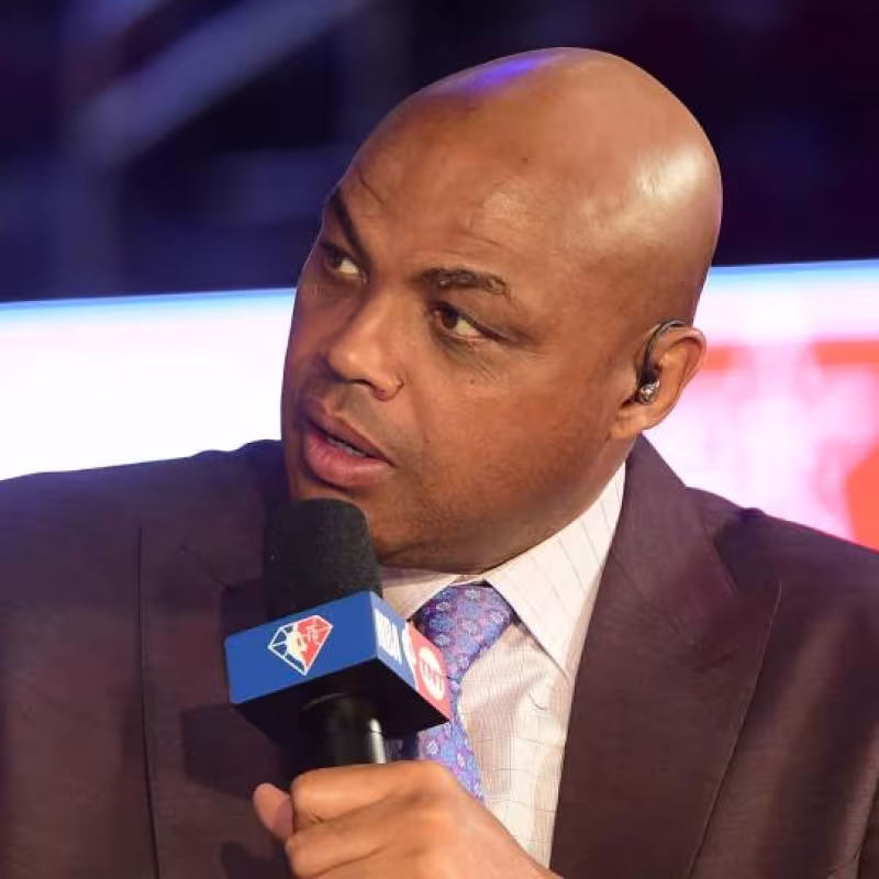 Charles Barkley renueva con TNT