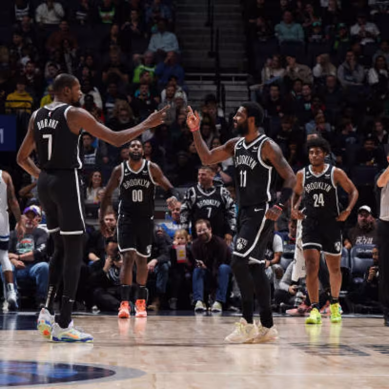 Durant e Irving. Foto: gettyimages