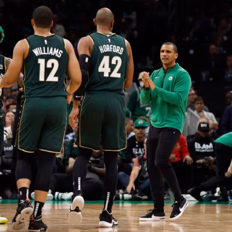 Joe Mazzulla, acierto debut Celtics. Foto: gettyimages
