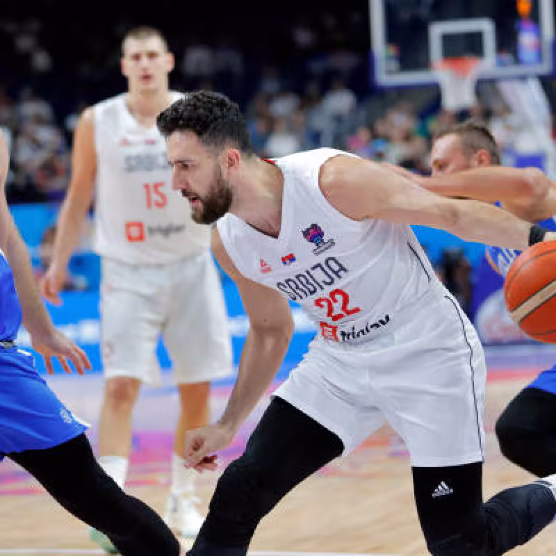 Vasilije Micic explica por qué no va a la NBA. Foto: gettyimages