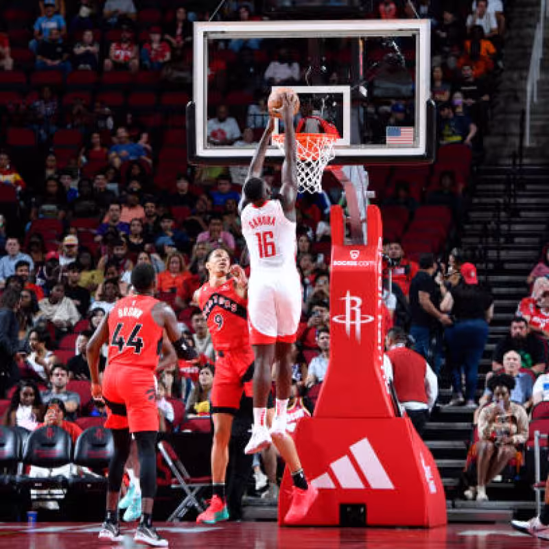 Usman Garuba, cortado Favors. Foto: gettyimages