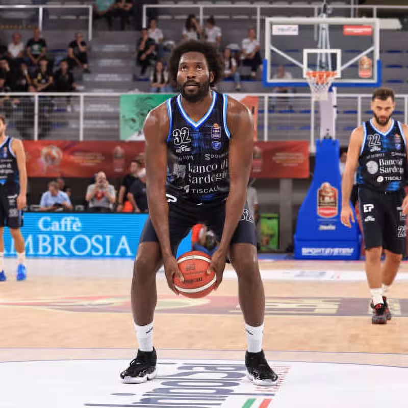 Chinanu Onuaku, lanzamiento a cuchara. Foto: gettyimages