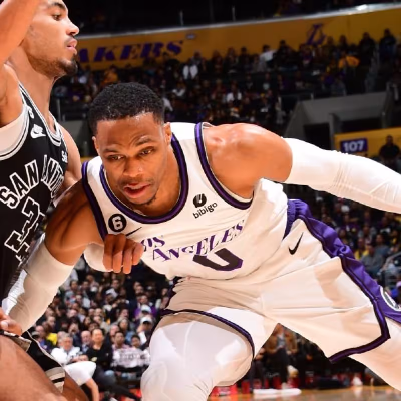 Russell Westbrook, en acción frente a San Antonio Spurs. 
