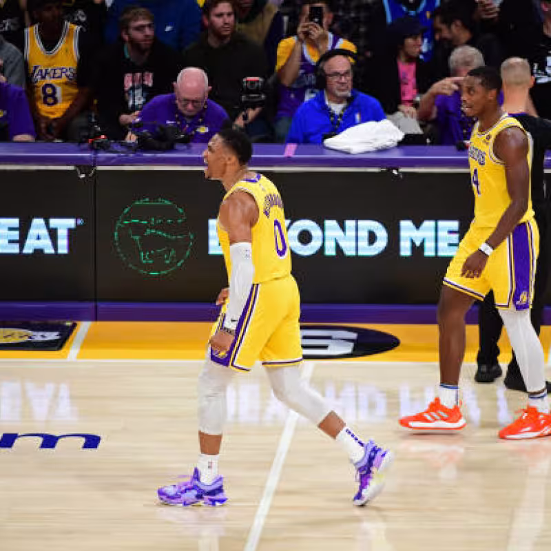 Russell Westbrook, banquillo Lakers. Foto: gettyimages