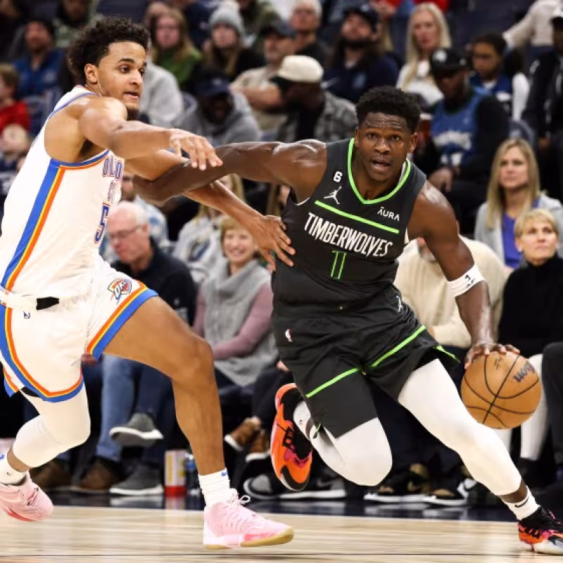 Anthony Edwards, en un partido contra Oklahoma City Thunder