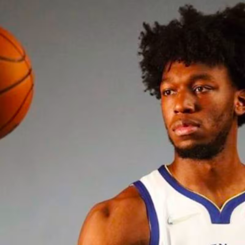 James Wiseman, en la rampa de salida de Golden State Warriors. 