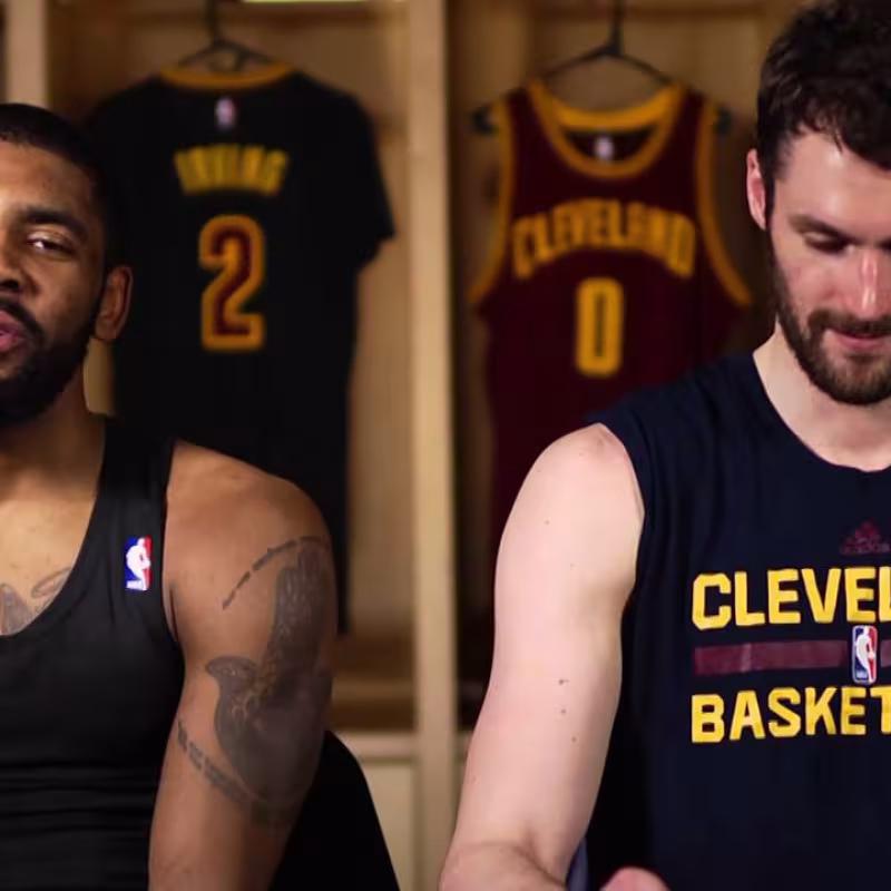 Kyrie Irving y Kevin Love estuvieron juntos en los Cleveland Cavaliers de 2014 a 2017