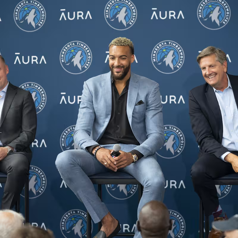 Presentación de Rudy Gobert con los Minnesota Timberwolves