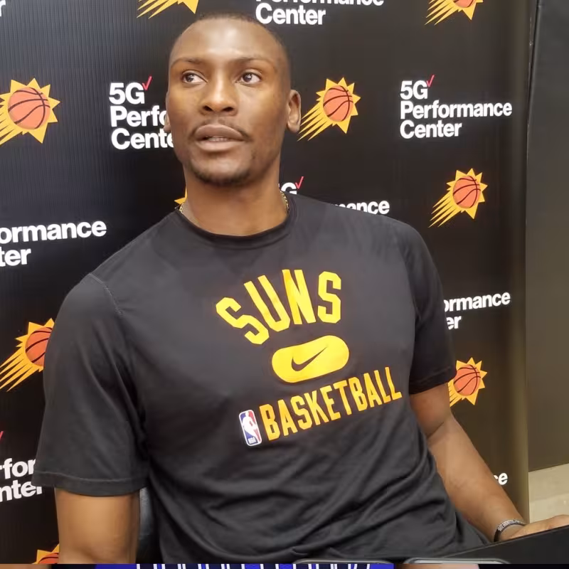 Bismack Biyombo, jugador de Phoenix Suns.