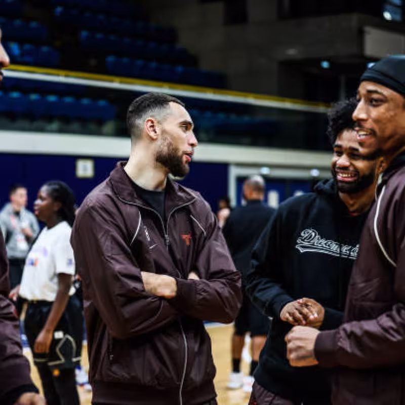 Zach Lavine y DeMar DeRozan. Foto: gettyimages
