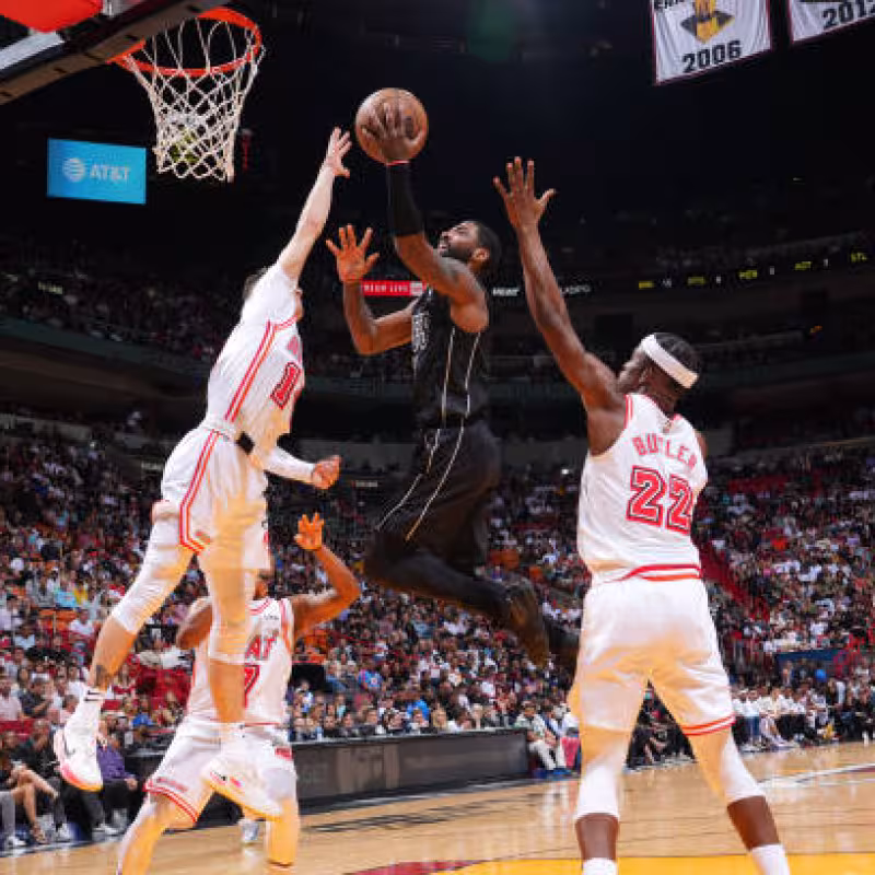 Kyrie Irving, exhibición ante Heat. Foto: gettyimages