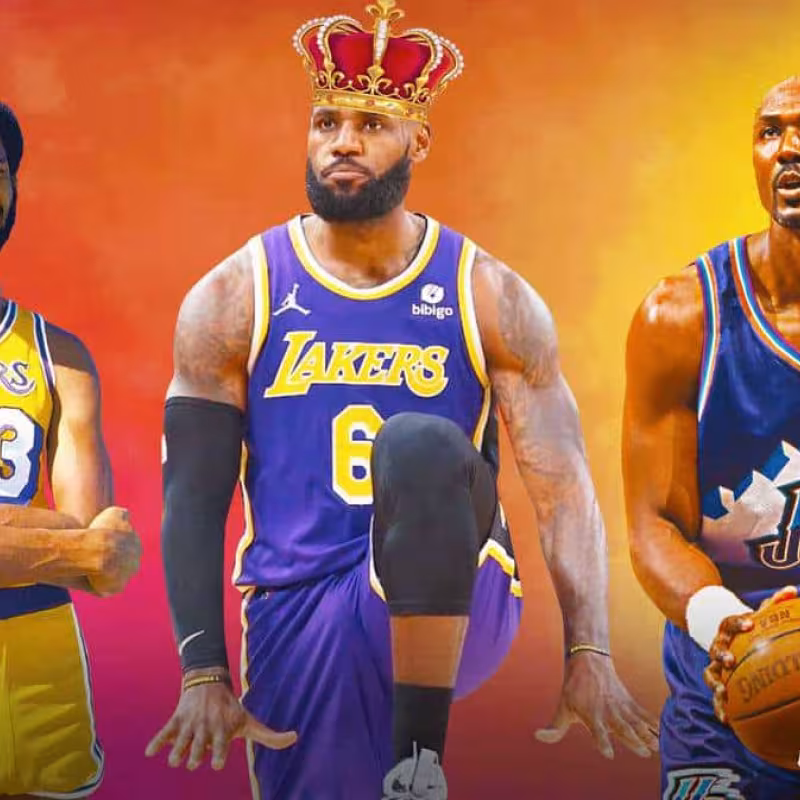 LeBron James, Kareem Abdul-Jabbar y Karl Malone en un montaje de Clutchpoints. 