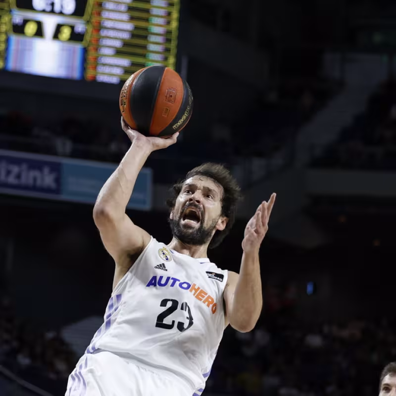 Sergio Llull lidera la remontada contra el FC Barcelona