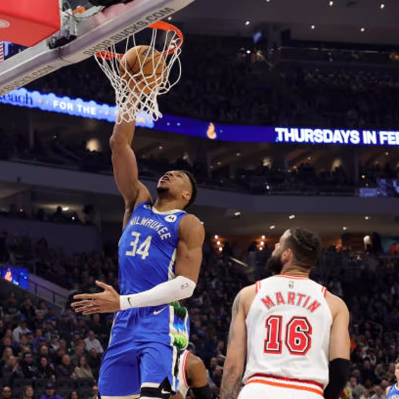 Giannis Antetokounmpo, locura de estadísticas NBA. Foto: gettyimages