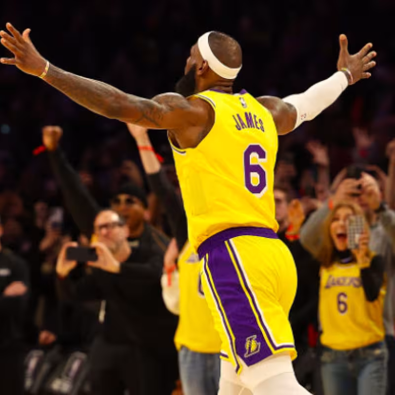 LeBron James, máximo anotador de la historia de la NBA.