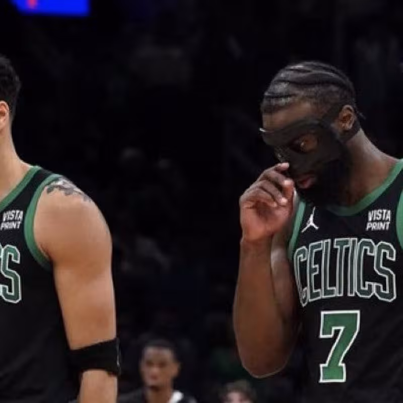 Jayson Tatum y Jaylen Brown, estrellas de Boston Celtics.