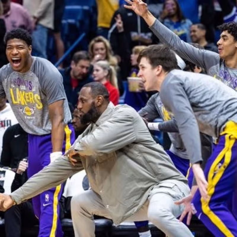 Los Angeles Lakers.
