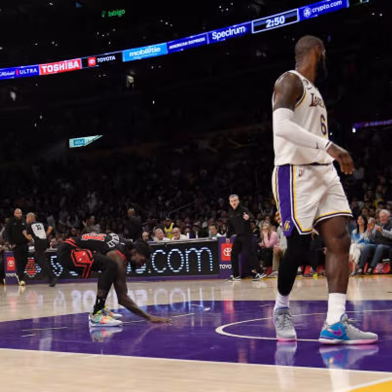 Beverley humilla a Lakers. Foto: gettyimages