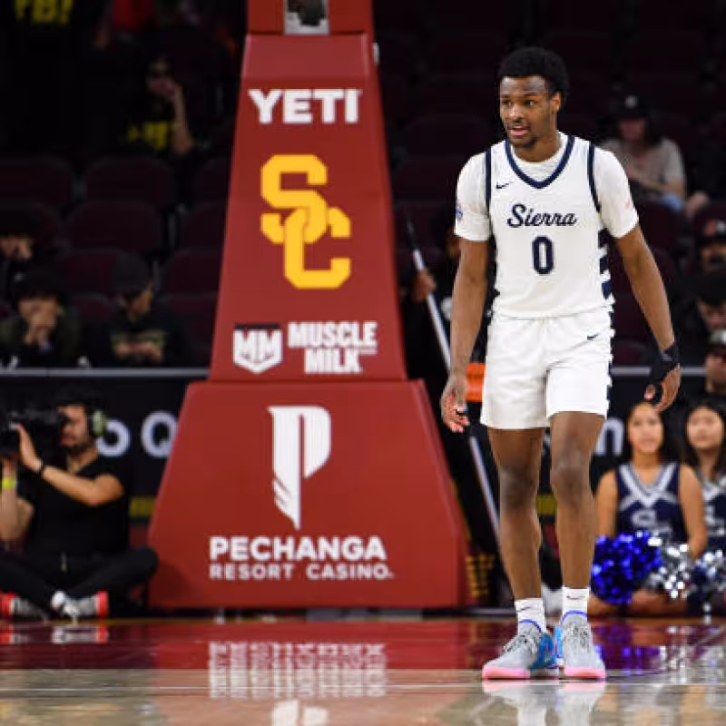 Bronny James, valoración High School. Foto: gettyimages