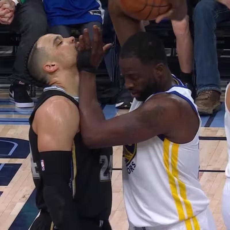 Dillon Brooks y Draymond Green