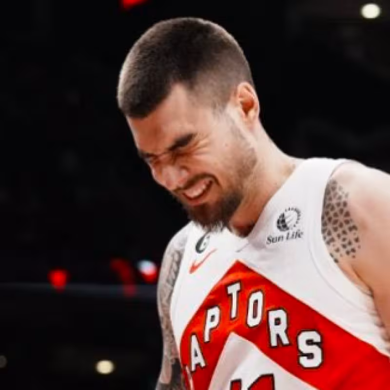 Juancho Hernangómez, con la camiseta de Toronto Raptors. 