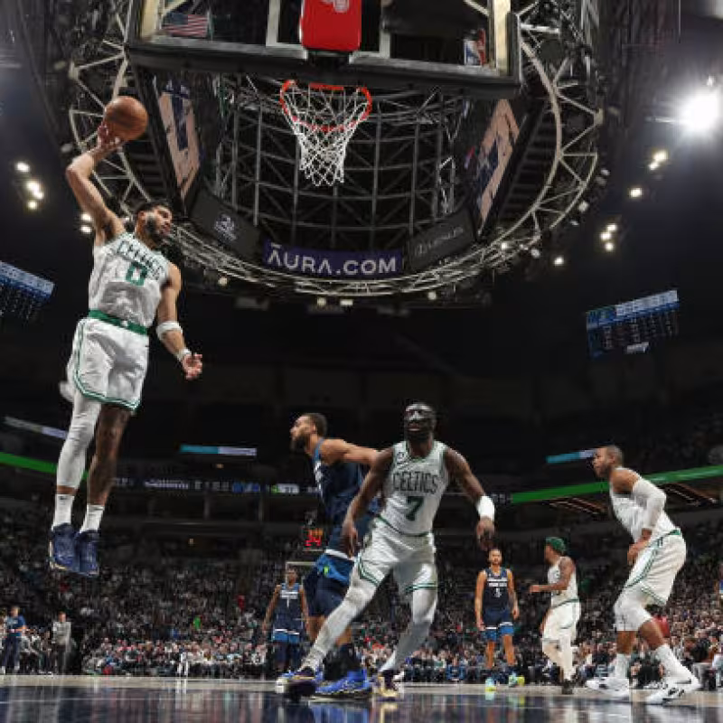 Jayson Tatum, mate a Gobert. Foto: gettyimages