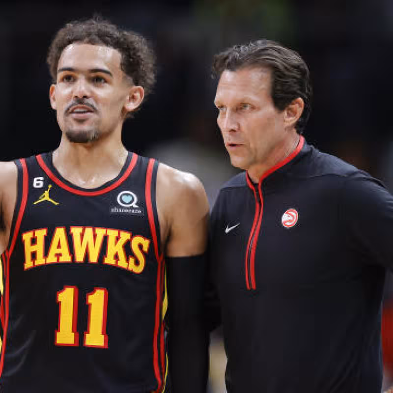 Trae Young y Quin Snyder