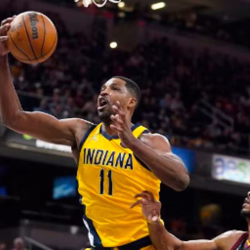 Tristan Thompson se está entrenando con los Lakers. 