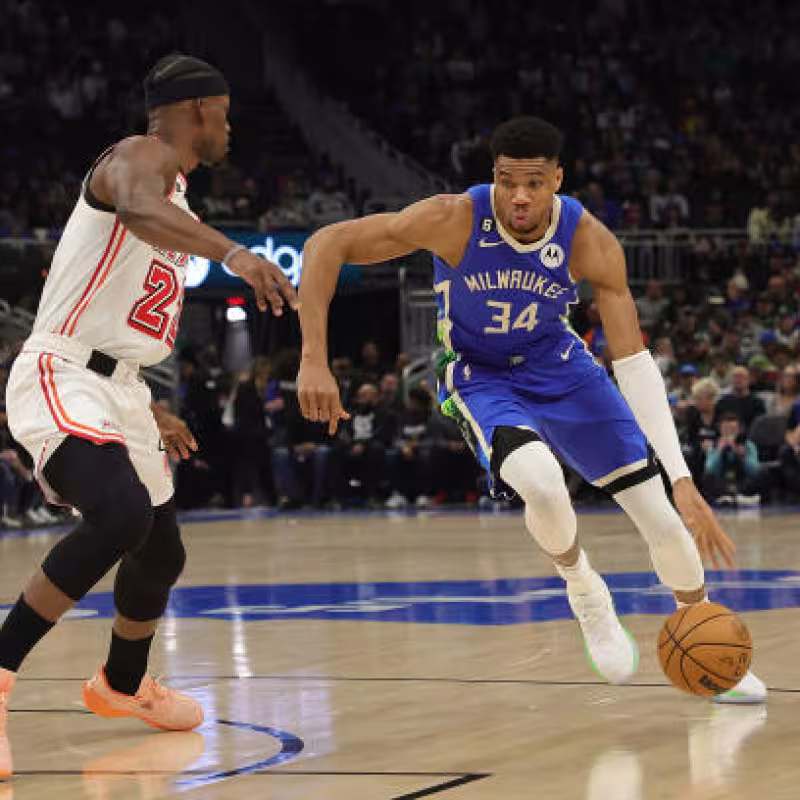Análisis playoffs 2023 Bucks contra Heat. Foto: gettyimages