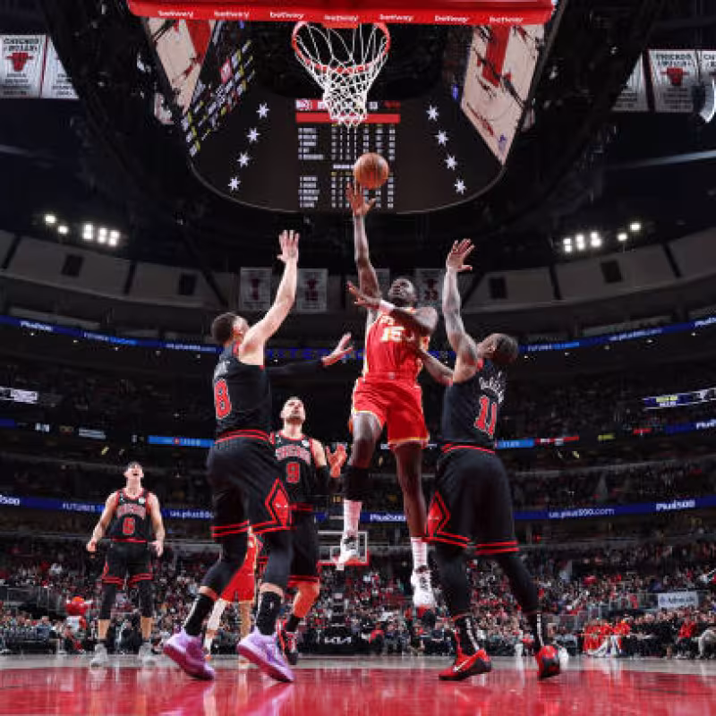 Clint Capela, robo brutal. Foto: gettyimages