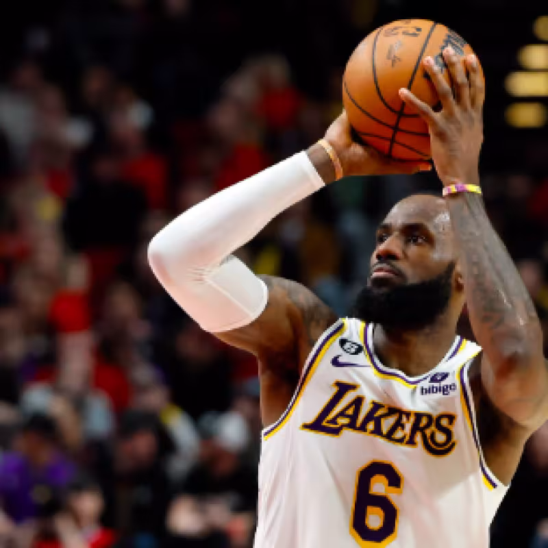 LeBron James, estrella de Los Angeles Lakers. 