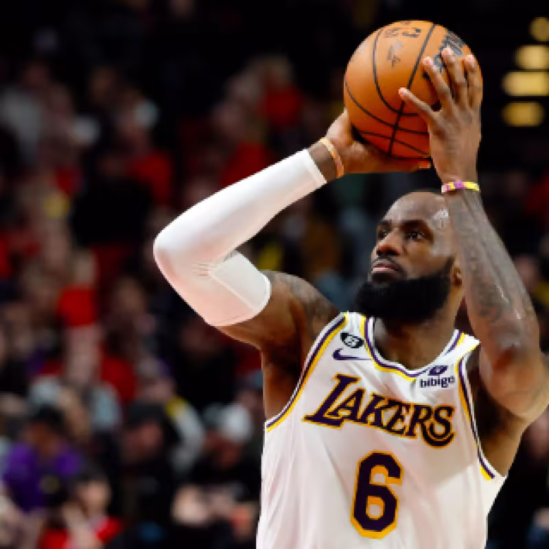 LeBron James, estrella de Los Angeles Lakers. 