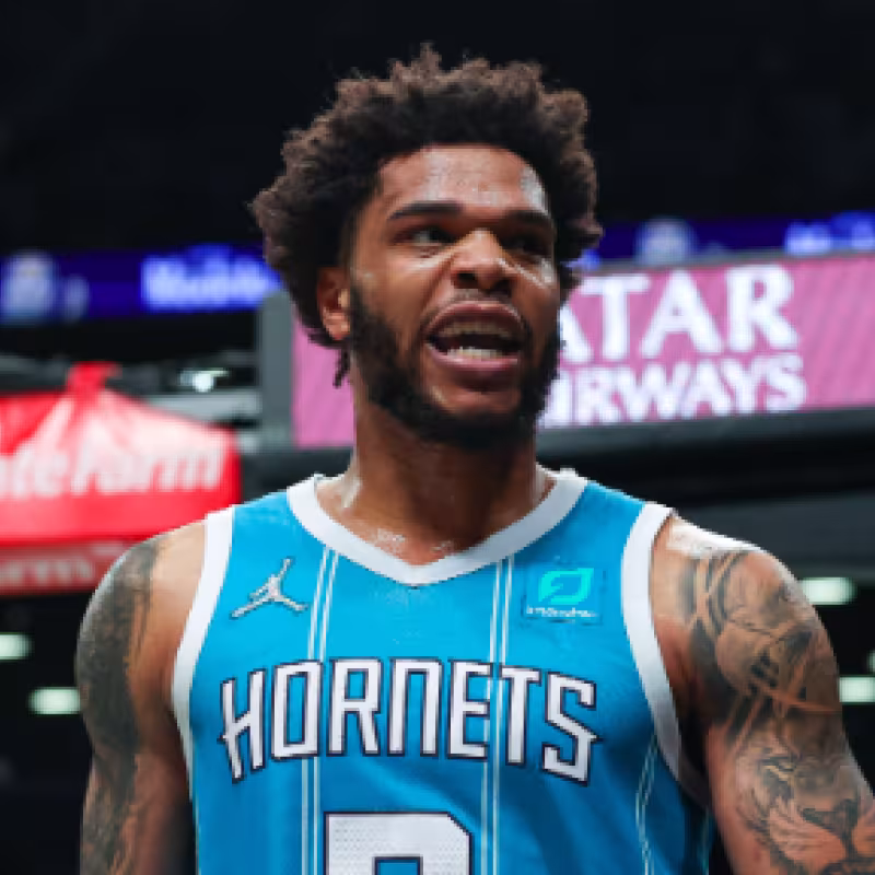 Miles Bridges, con la camiseta de Charlotte Hornets. 
