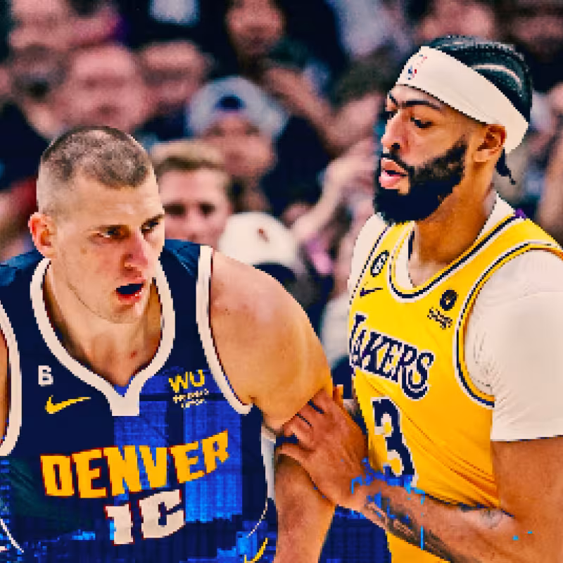 Nikola Jokic le ganó la partida a Anthony Davis. 