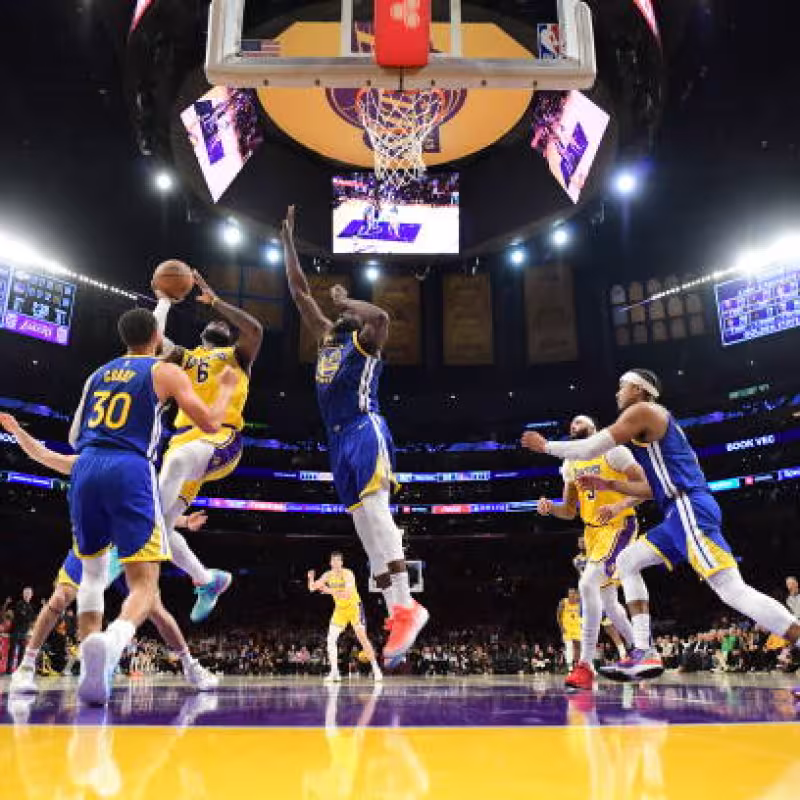 Qué necesita Warriors para remontar a Lakers. Foto: gettyimages
