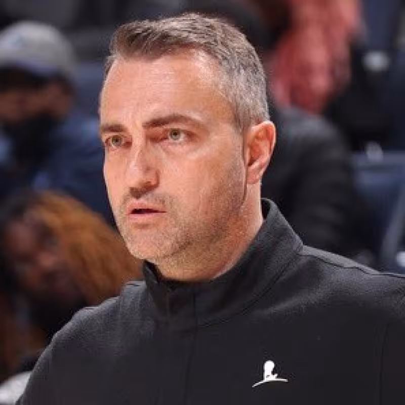 Darko Rajakovic, nuevo entrenador jefe de Toronto Raptors.